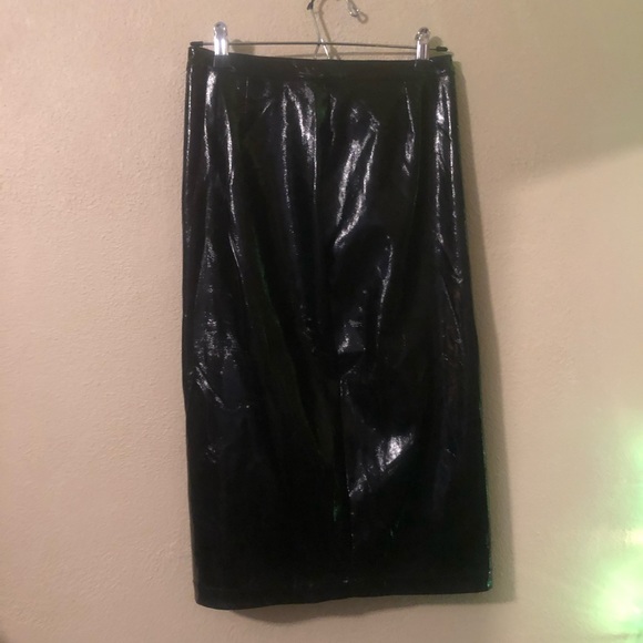 faux leather high-slit midi skirt - Picture 3 of 4